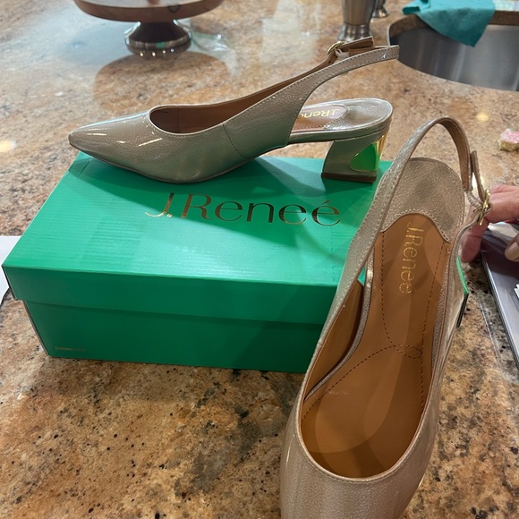 J.Renee NWT heels! - Picture 3 of 4